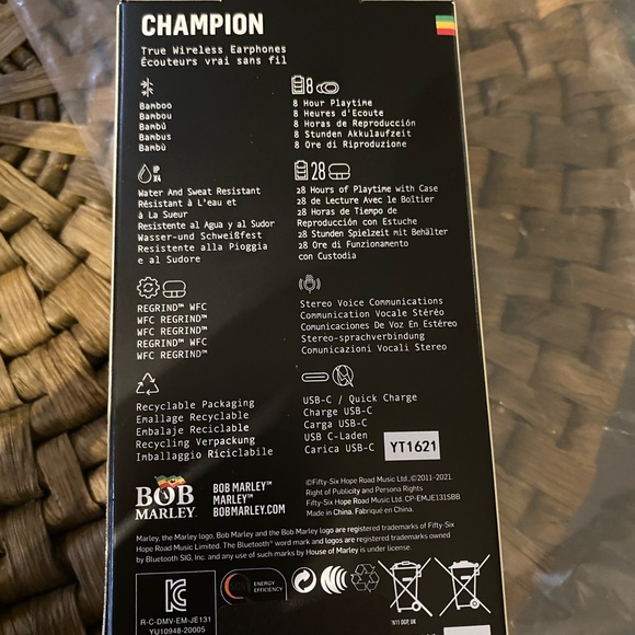 Bob Marley Wireless Earphones - Picture 6 of 7